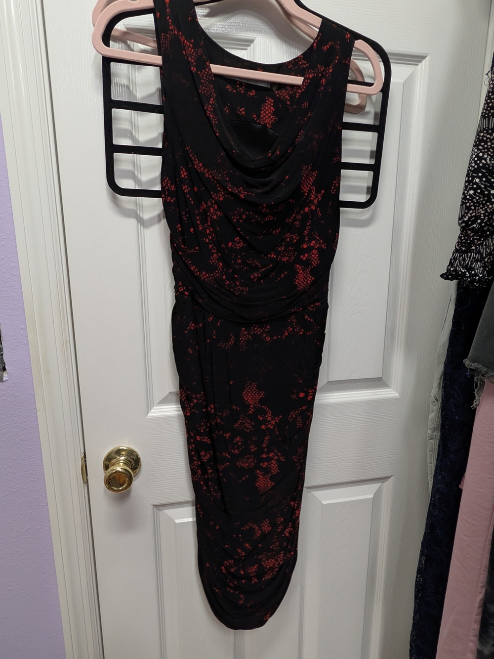Andrew Marc New York Red & Black Abstract Print Cowl Neck Ruched Sheath Dress